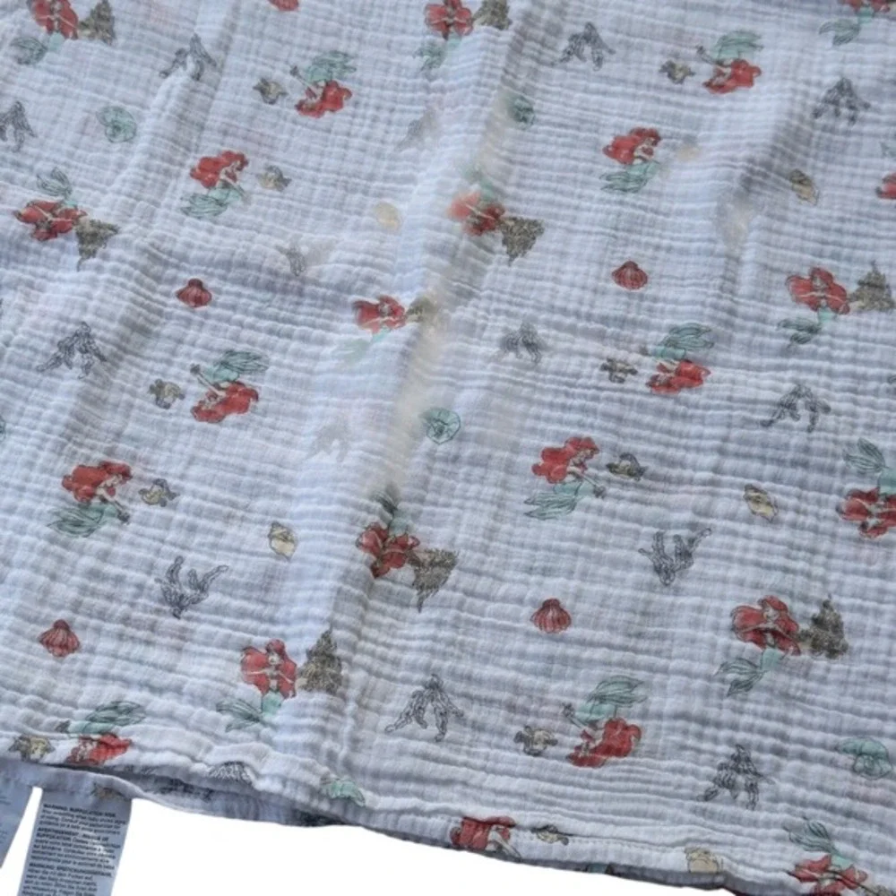 aden anais Disney Little Mermaid Muslin Swaddle Blanket Ariel White Cotton 40x40